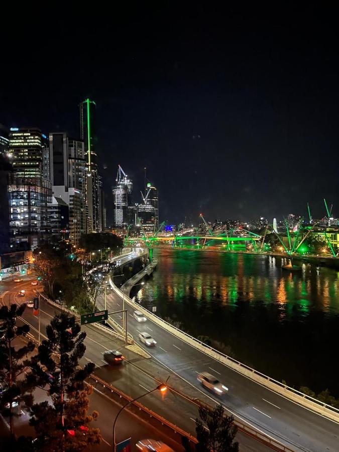 Brisbane Riverside Retreat Екстер'єр фото